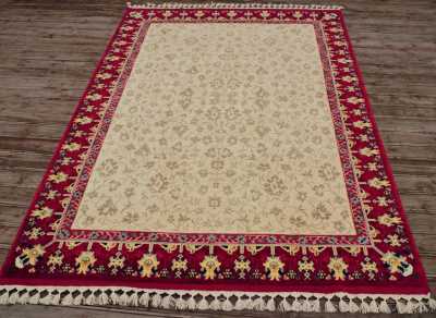 Uşak Halısı Bordürlü Madalyon